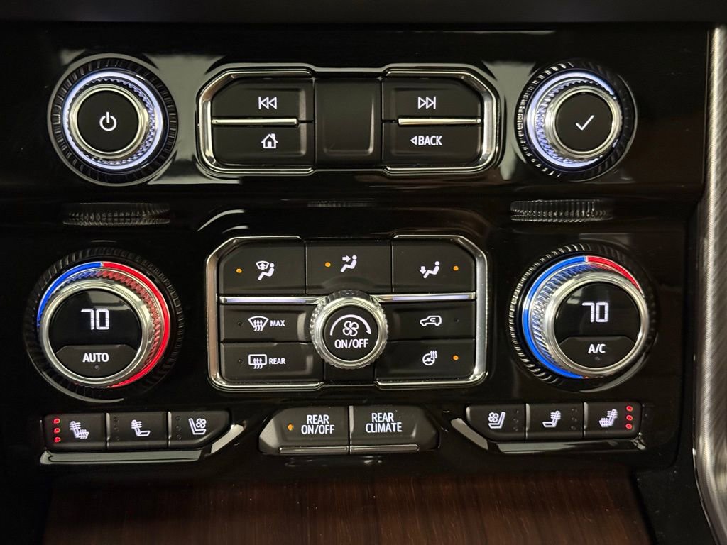 Certified 2023 GMC Yukon Denali Ultimate w/ LPO, Floor Liner Package image 16