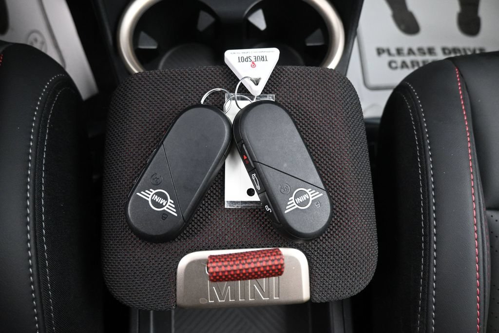 Used 2025 MINI Cooper Countryman John Cooper Works w/ Comfort Package Max AWD/4WD image 17