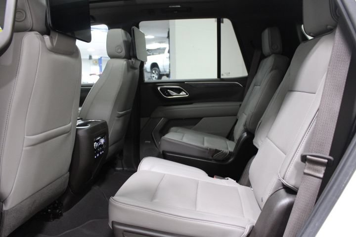 Used 2021 GMC Yukon SLT w/ SLT Premium Package AWD/4WD image 23