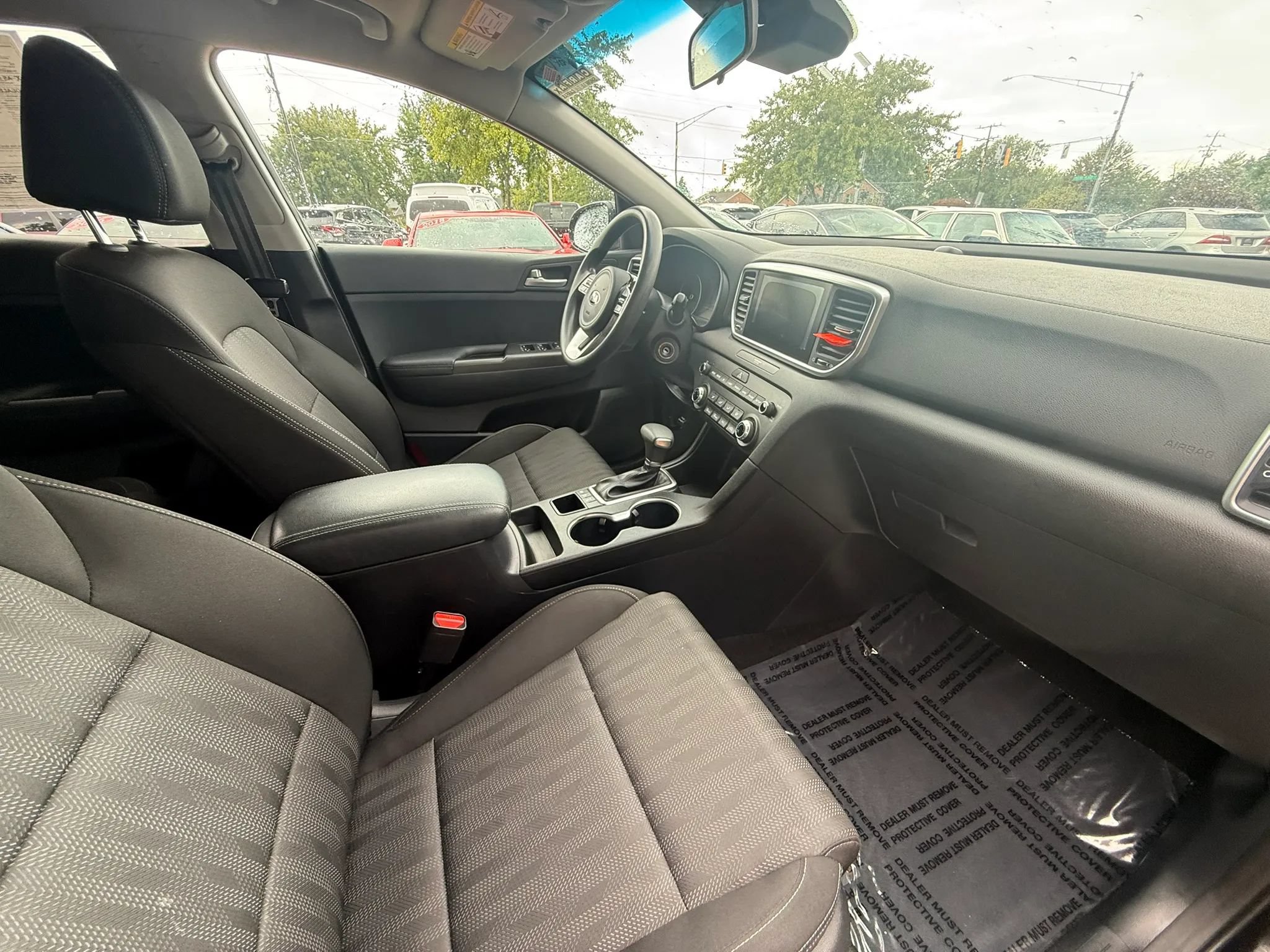 Used 2021 Kia Sportage LX AWD/4WD image 13