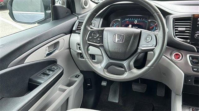 Used 2021 Honda Pilot EX image 25