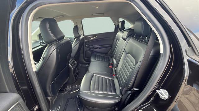 Used 2023 Ford Edge SEL image 21