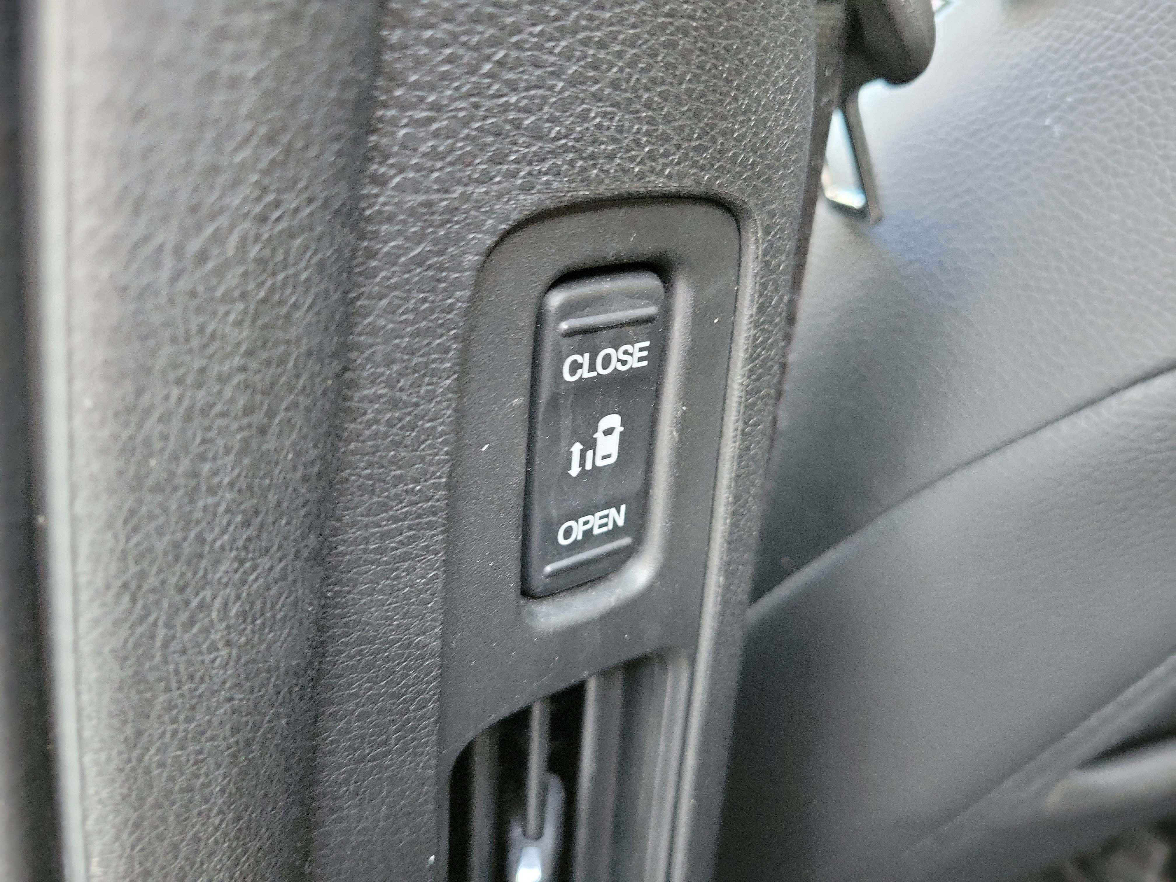 Used 2023 Honda Odyssey Sport image 25