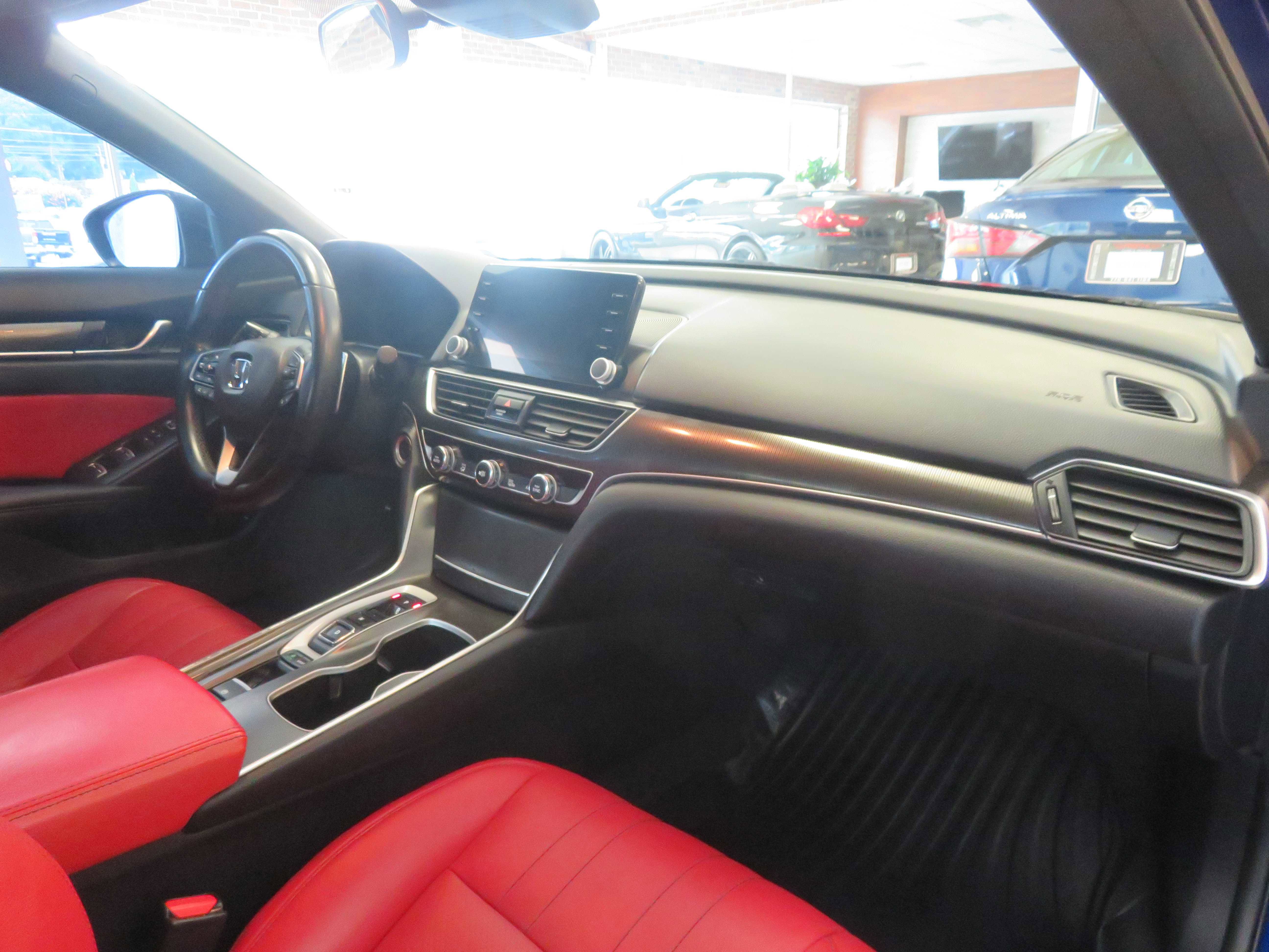 Used 2021 Honda Accord Sport image 30
