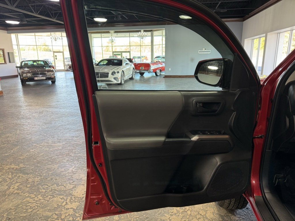 Used 2023 Toyota Tacoma SR5 image 15