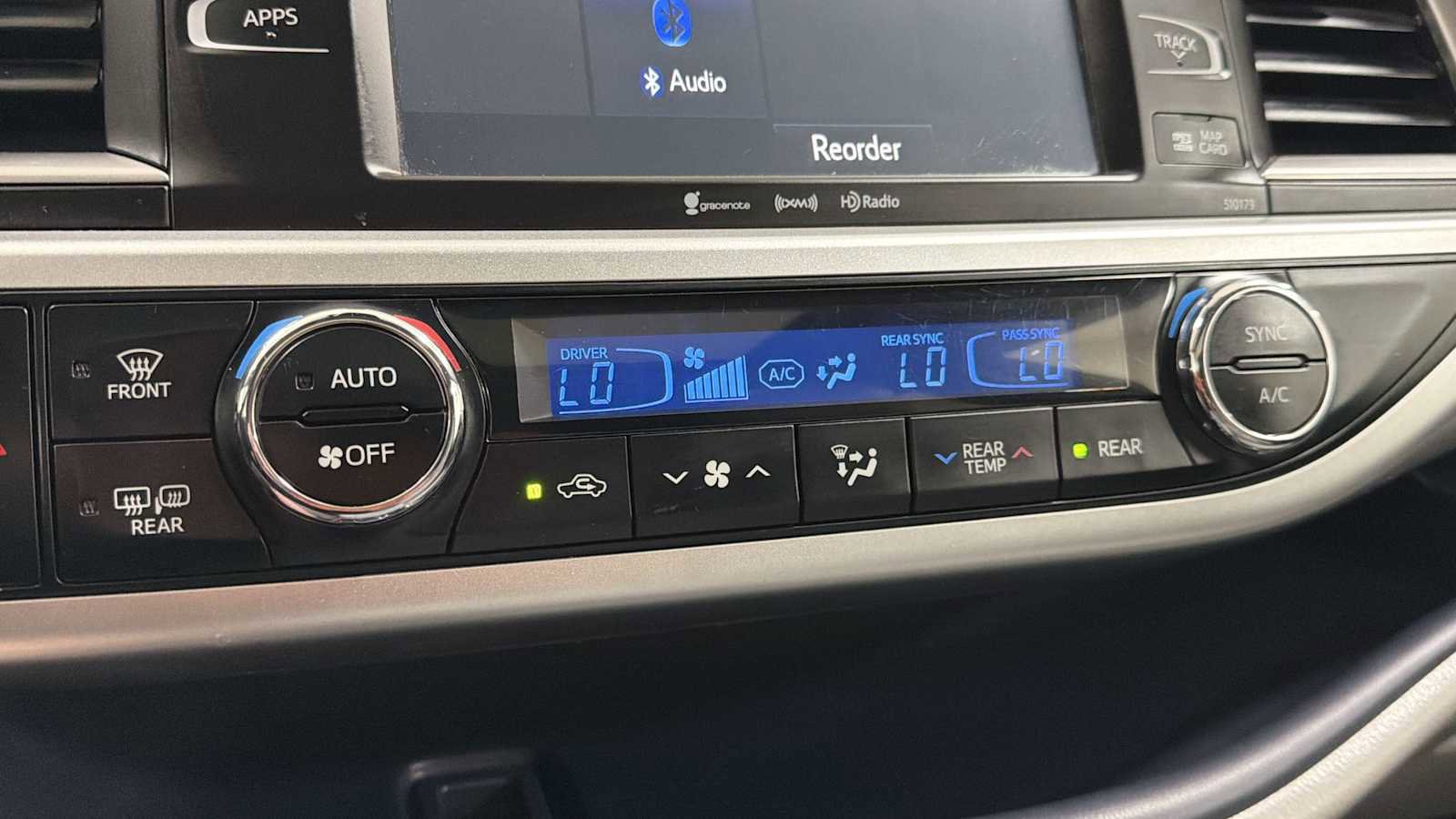 Certified 2017 Toyota Highlander XLE AWD/4WD image 20