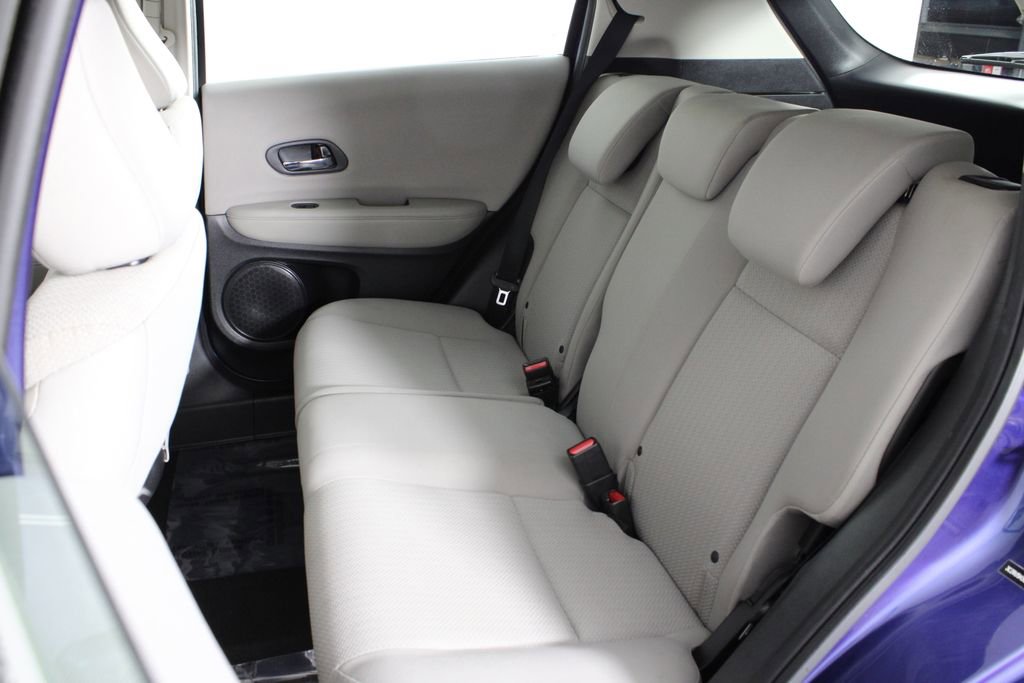 Used 2016 Honda HR-V LX image 19