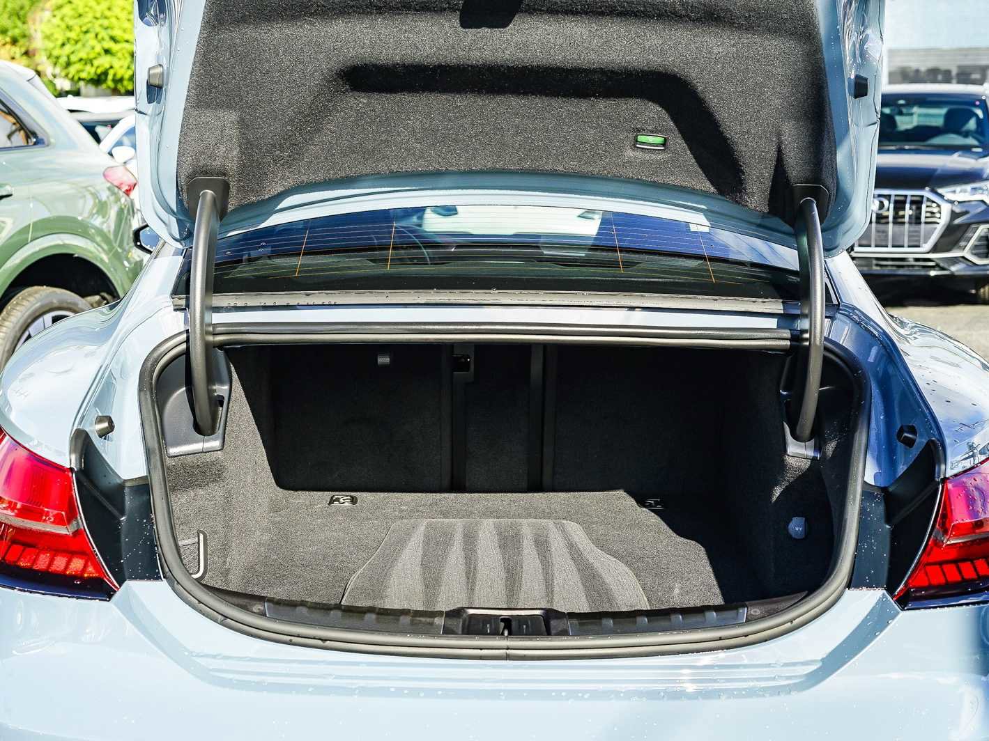 Used 2024 Audi RS e-tron GT w/ Carbon Performance Package image 30