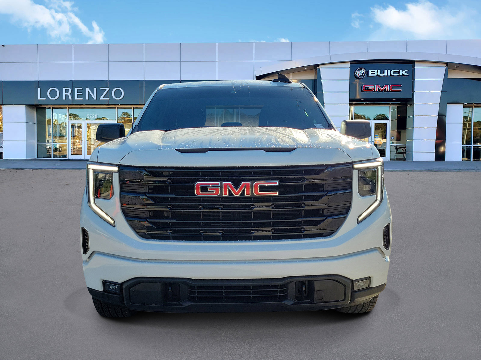 Used 2024 GMC Sierra 1500 Elevation image 2