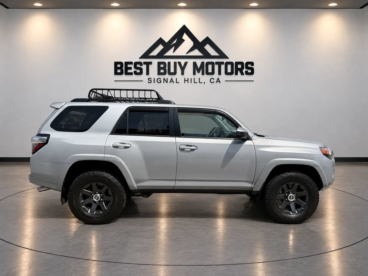 Used 2021 Toyota 4Runner Trail Special Edition AWD/4WD image 9