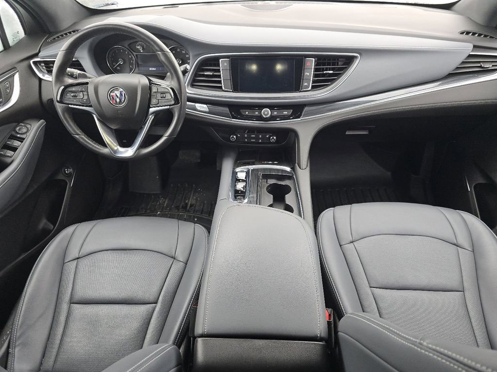 Used 2023 Buick Enclave Essence w/ LPO, Touring Package image 22