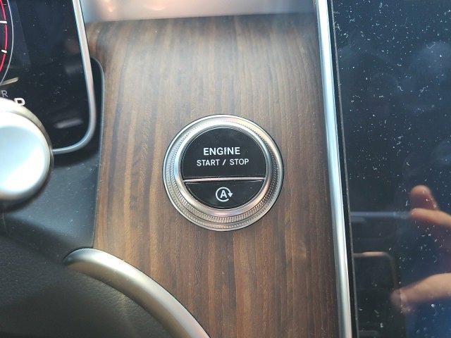 Certified 2025 Mercedes-Benz GLC 300 4MATIC image 26