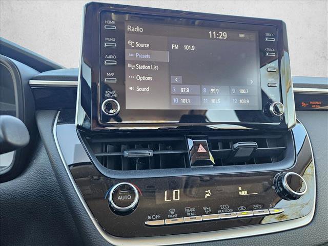 Used 2020 Toyota Corolla LE w/ Carpet Mat Package (TMS) image 13