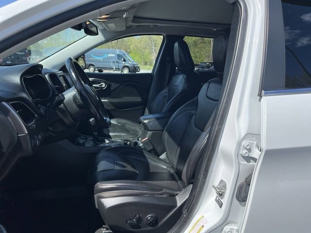 Used 2021 Jeep Cherokee Latitude Lux w/ Sun & Sound Group AWD/4WD image 15