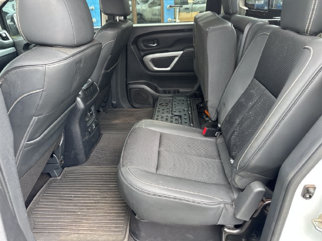 Used 2019 Nissan Titan PRO-4X AWD/4WD image 19