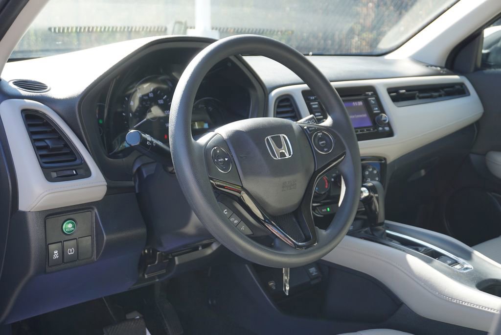 Used 2020 Honda HR-V LX image 24