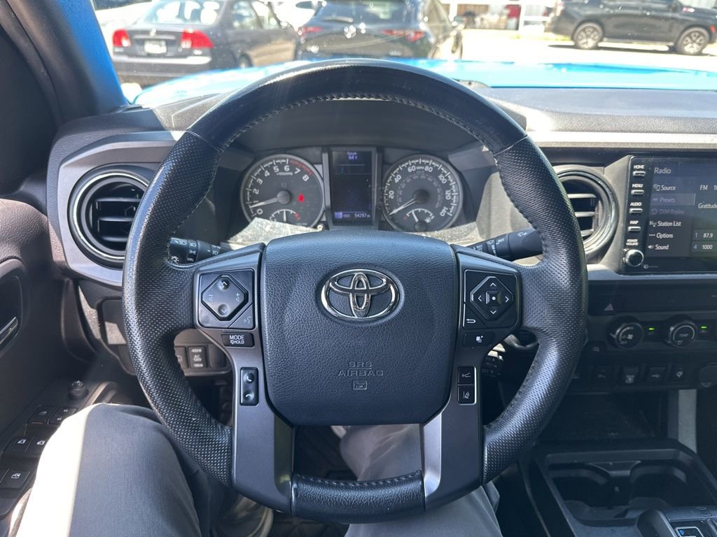 Used 2020 Toyota Tacoma TRD Off-Road w/ Technology Package AWD/4WD image 13