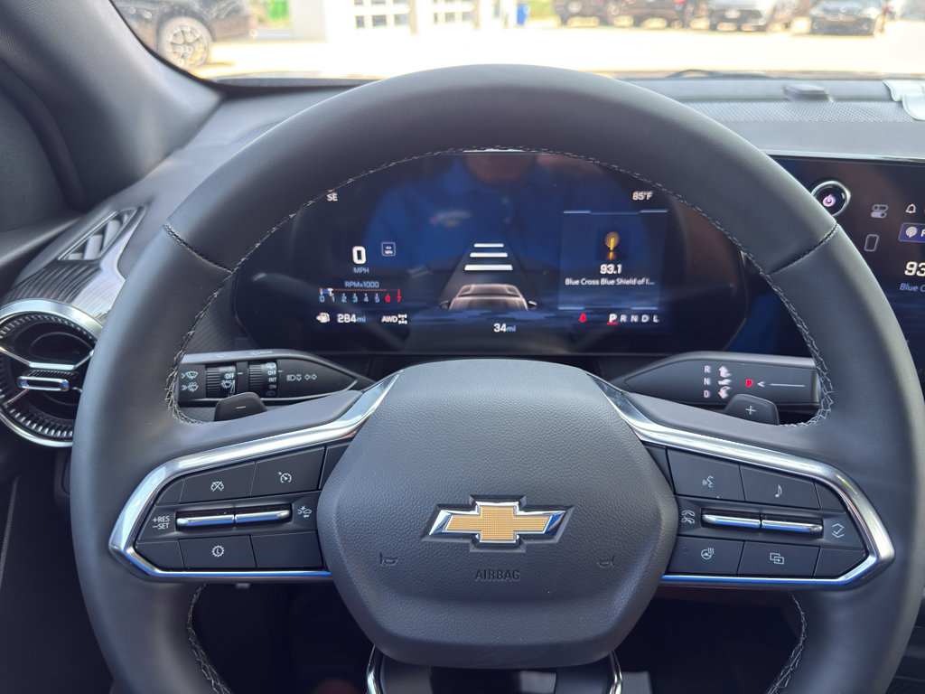 New 2026 Chevrolet Equinox LT w/ Convenience Package II AWD/4WD image 14