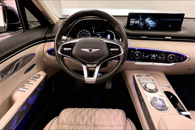 Used 2022 Genesis GV70 3.5T Sport w/ Sport Advanced Package AWD/4WD image 6