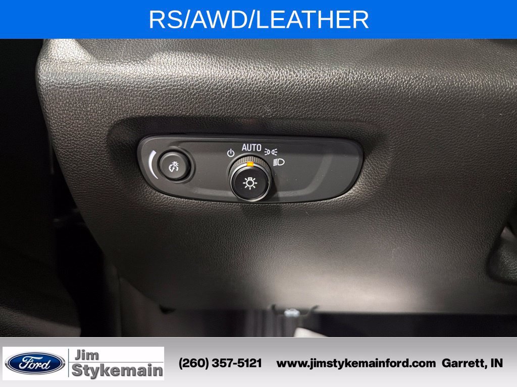 Used 2022 Chevrolet Traverse RS AWD/4WD image 19