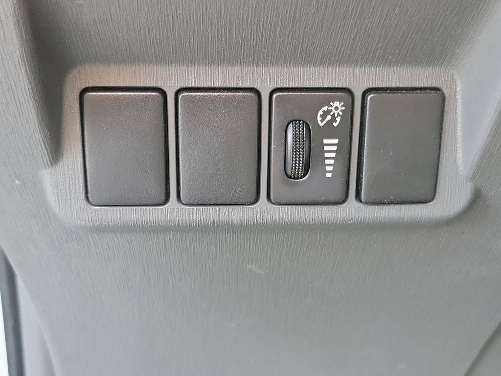 Used 2014 Toyota Prius V Three image 19