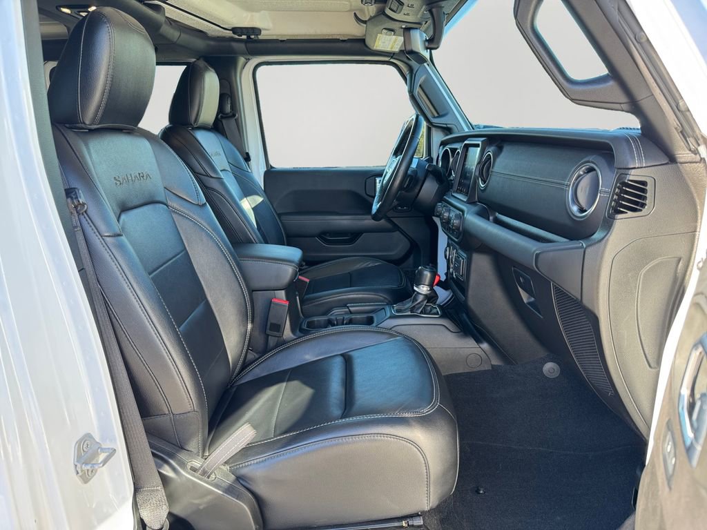 Used 2023 Jeep Wrangler Unlimited Sahara w/ Cold Weather Group image 12