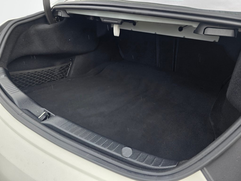 Used 2022 Mercedes-Benz C 300 Coupe image 25