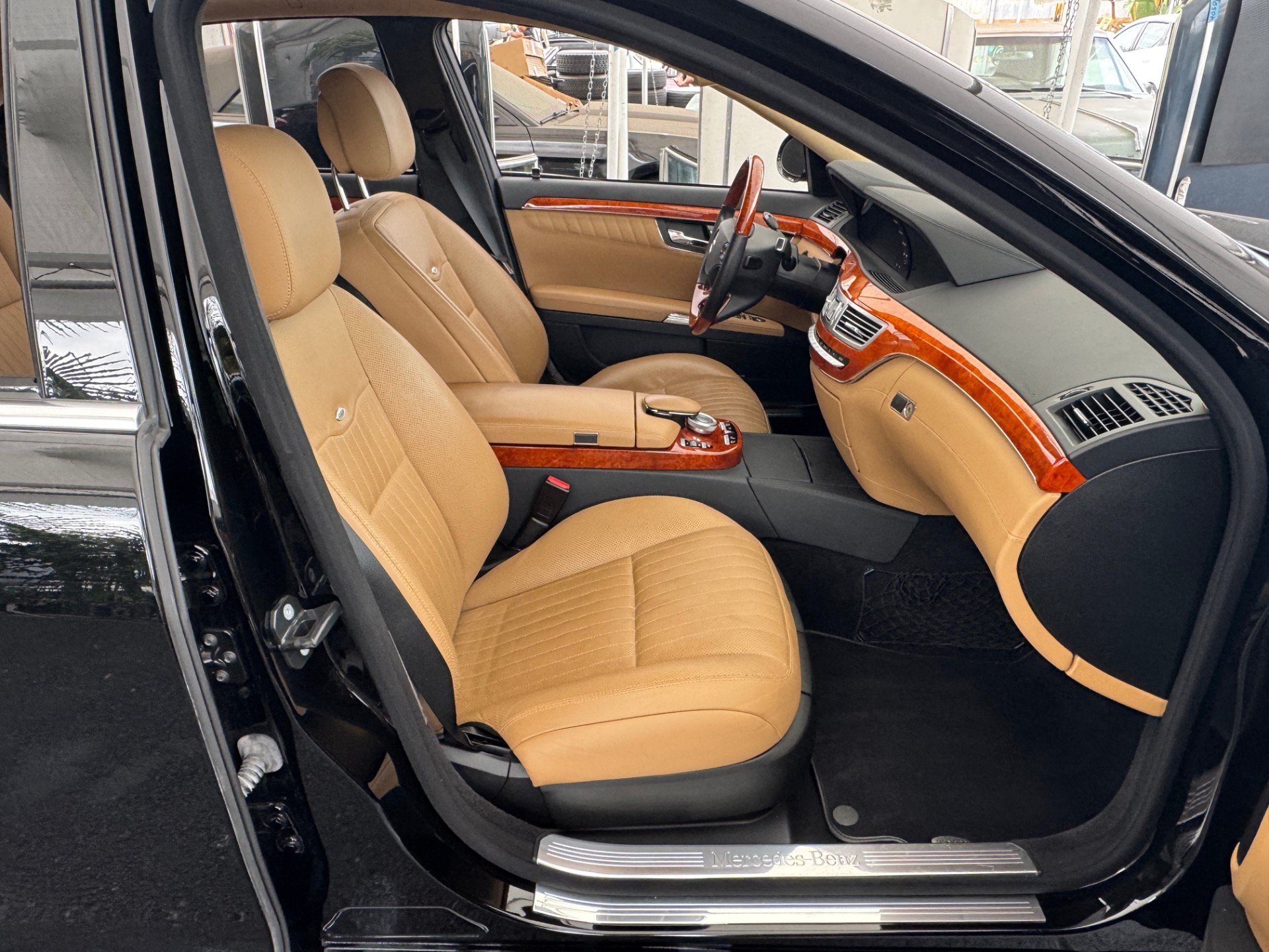 Used 2008 Mercedes-Benz S 550 image 13