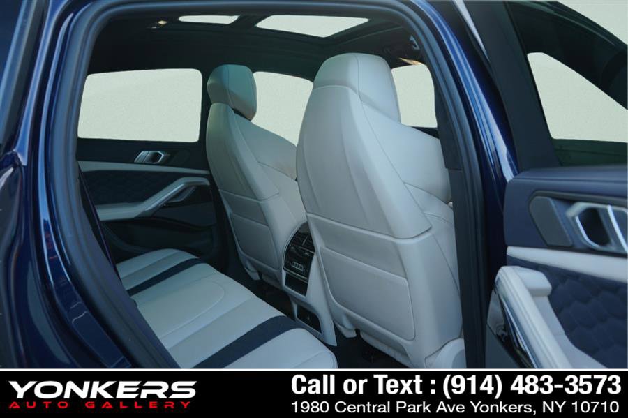 Used 2022 BMW X6 M w/ Competition Package image 58