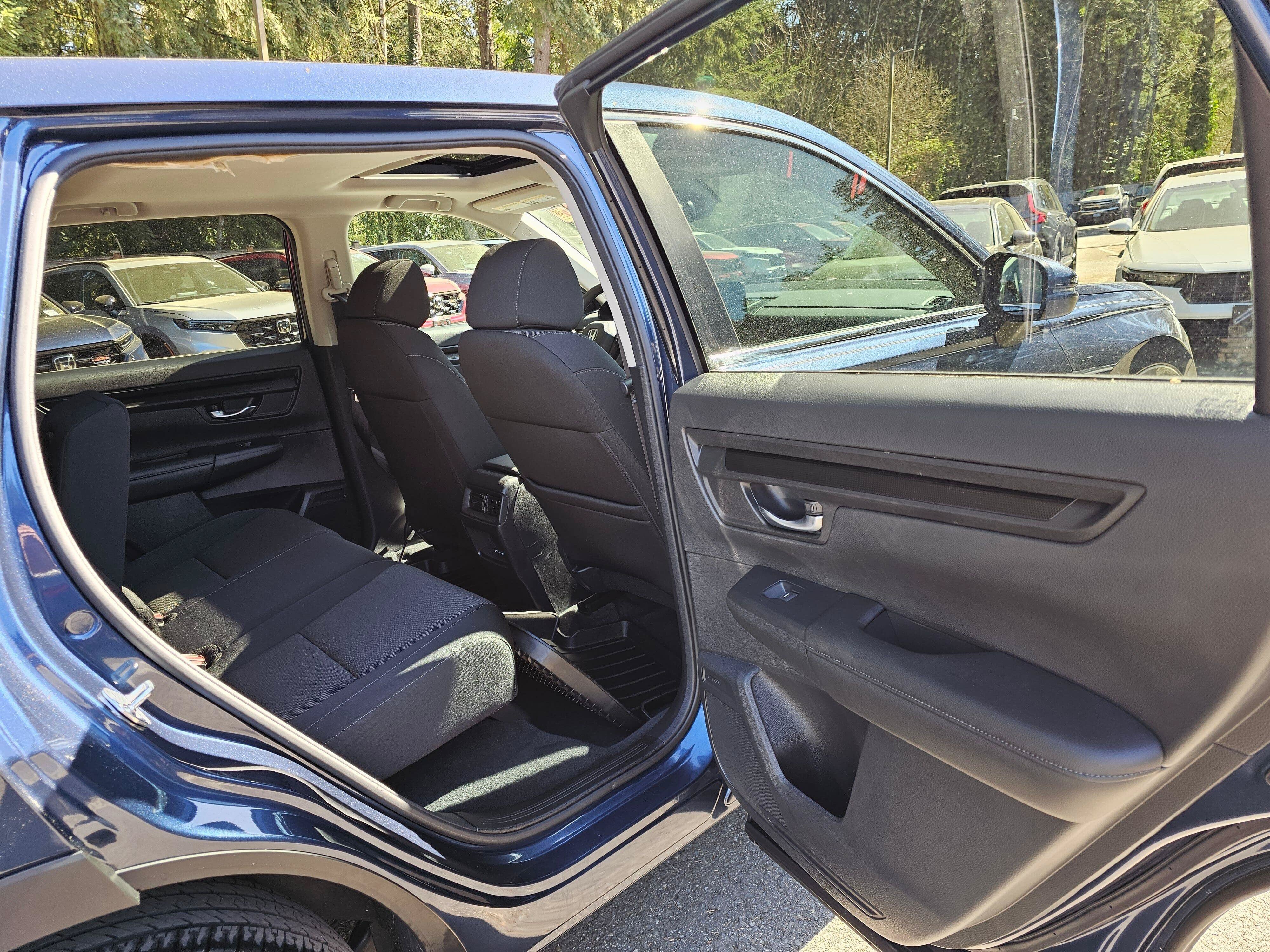 Used 2024 Honda CR-V EX image 12