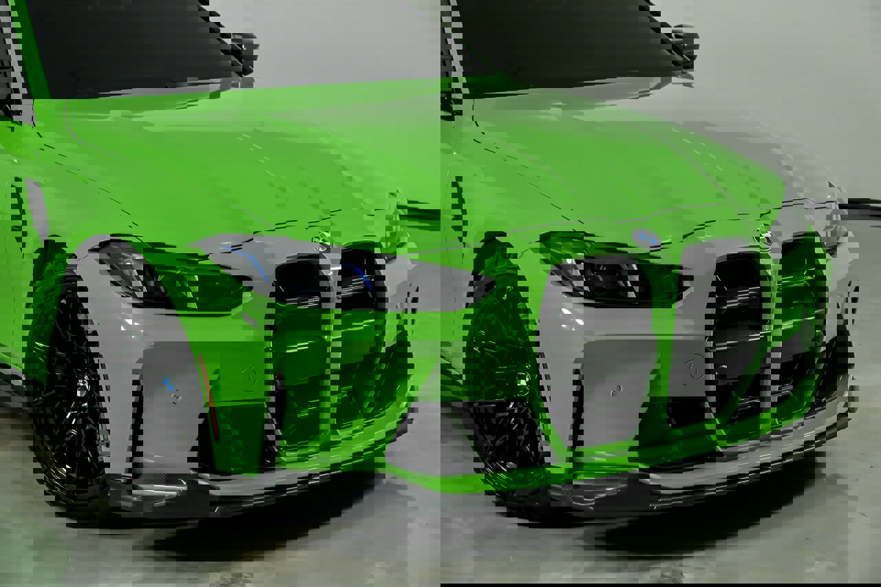 Used 2025 BMW M4 xDrive Competition w/ Executive Package image 3