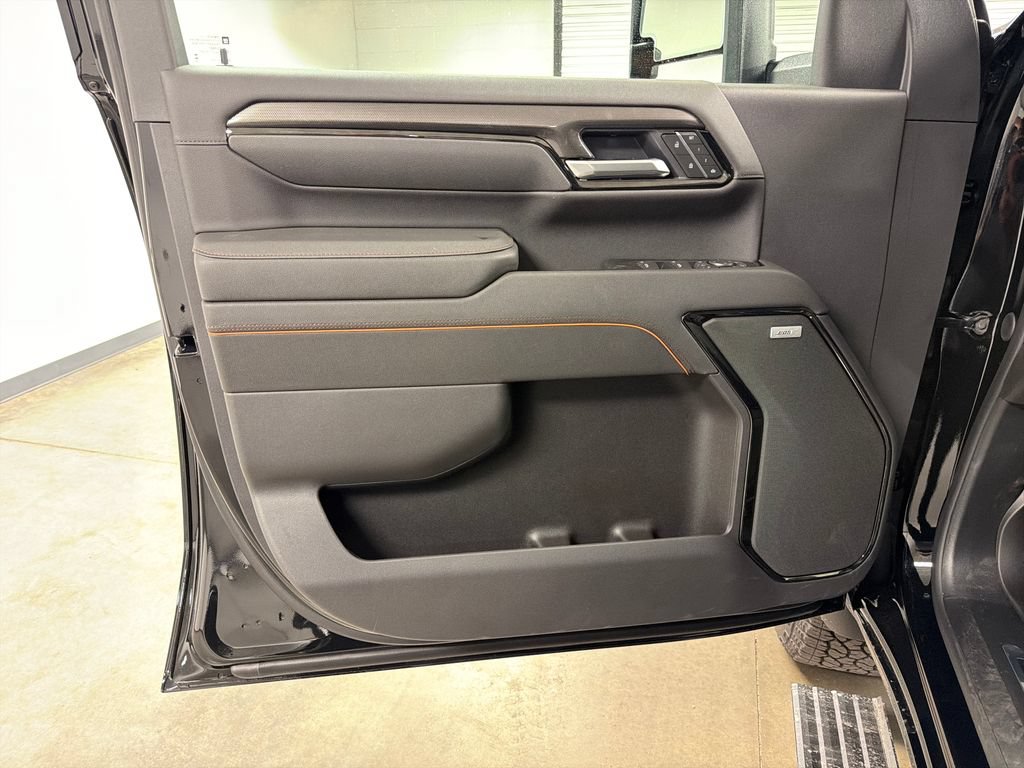 New 2026 GMC Sierra 2500 AT4 w/ AT4 Premium Plus Package AWD/4WD image 20