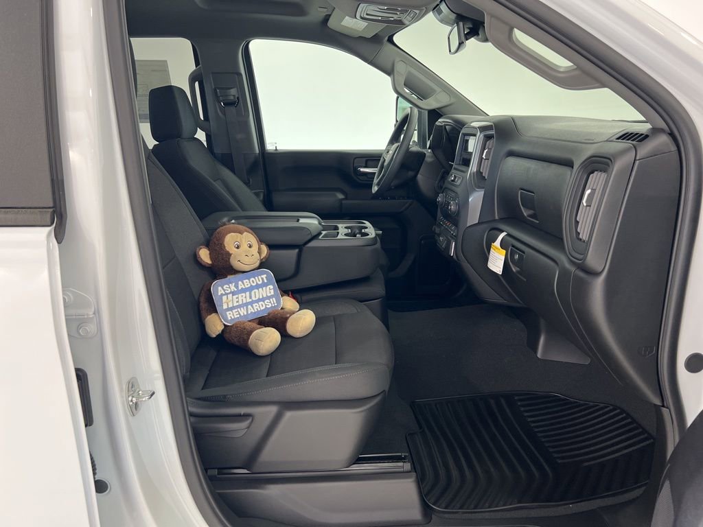 New 2026 Chevrolet Silverado 2500 Custom w/ Custom Value Package image 24