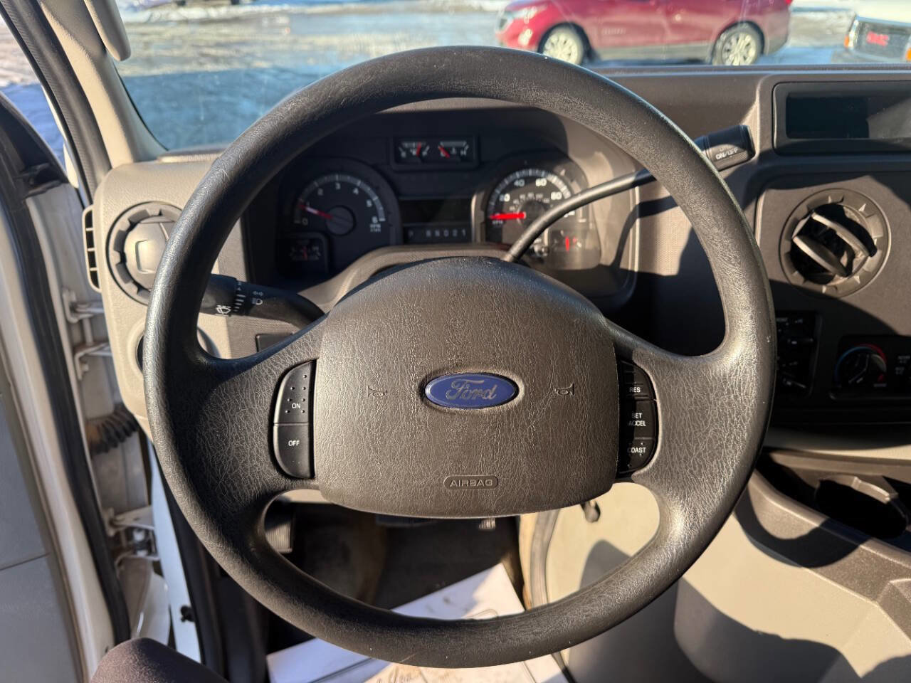 Used 2012 Ford E-350 and Econoline 350 XL w/ Interior Upgrade Pkg image 9