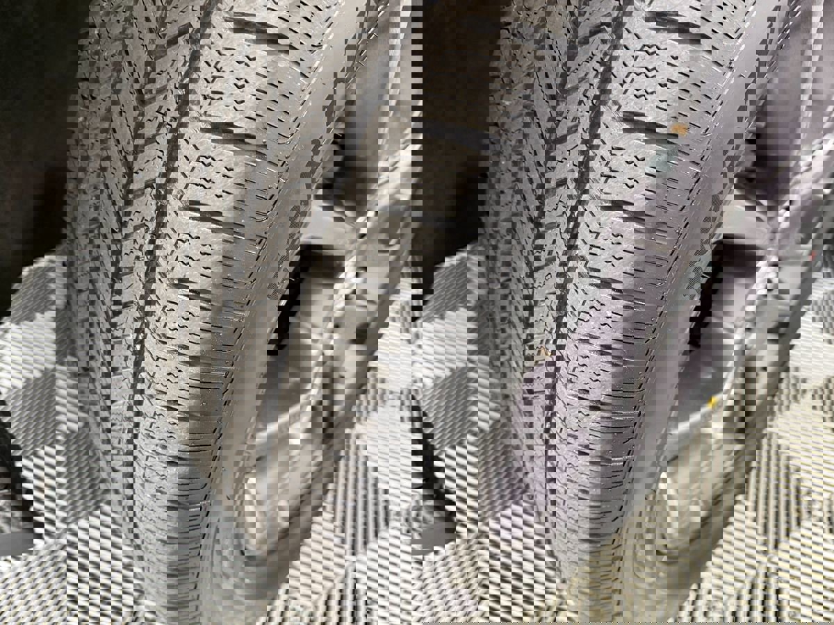 Used 2015 Dodge Durango R/T image 32