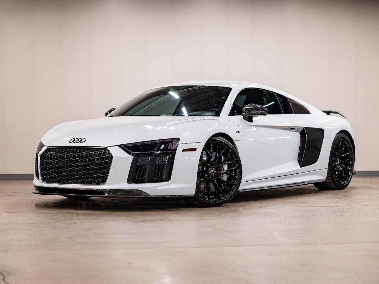 Used 2017 Audi R8 V10 plus image 14