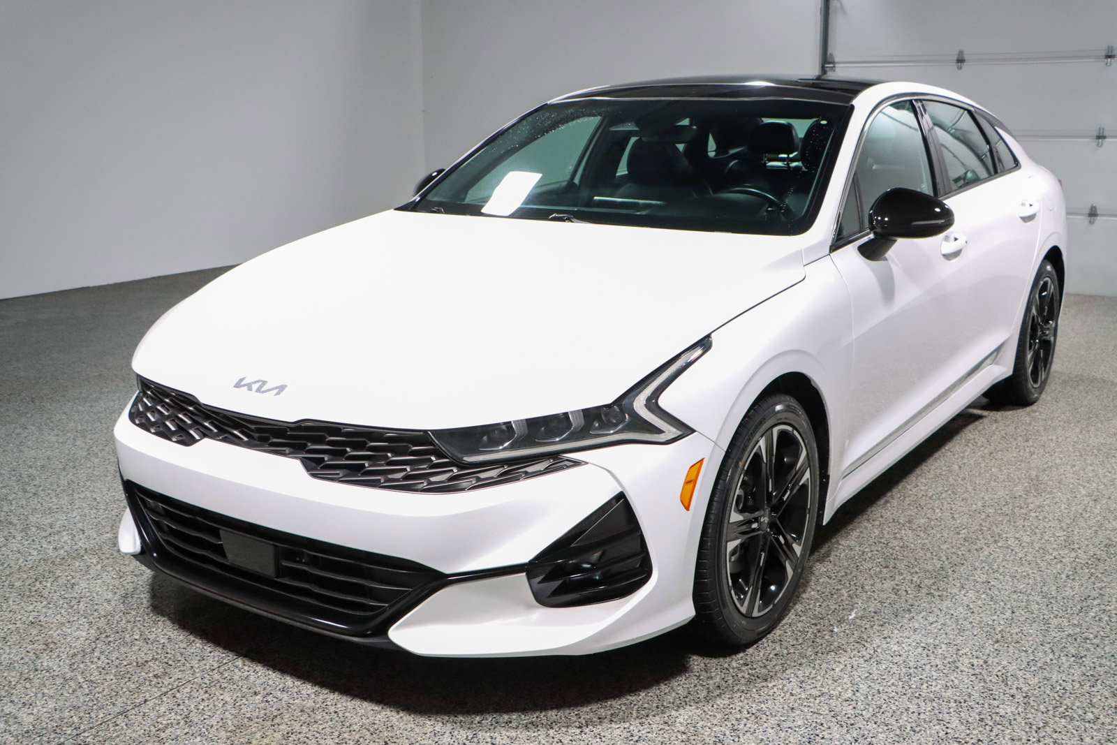 Used 2024 Kia K5 GT-Line FWD image 30