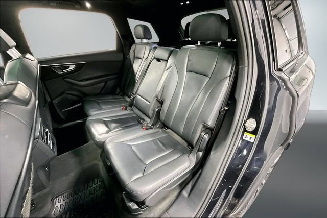 Used 2021 Audi Q7 3.0T Premium Plus w/ Premium Plus Package AWD/4WD image 22