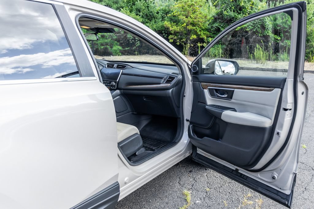 Used 2017 Honda CR-V EX image 16
