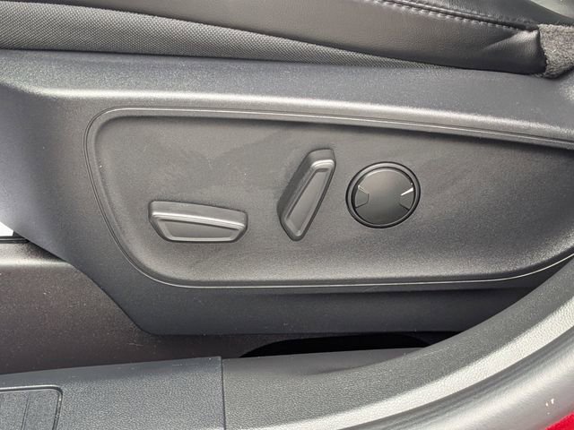 Used 2025 Ford Escape ST-Line w/ Tech Pack #1 image 21