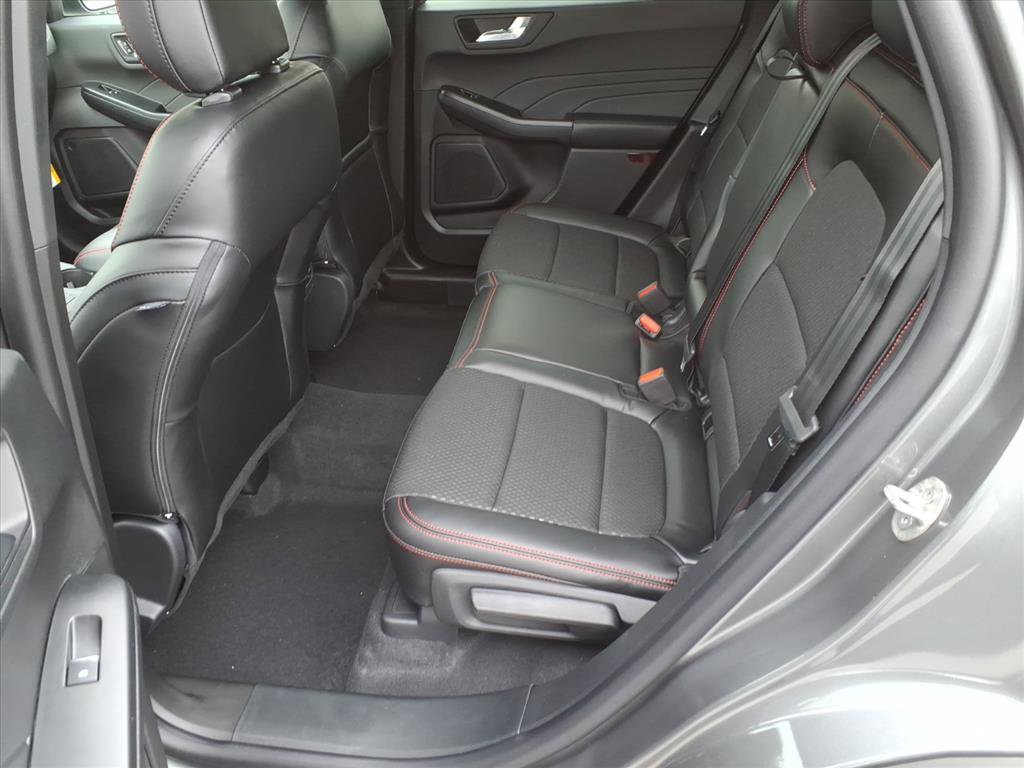 New 2026 Ford Escape ST-Line w/ Cold Weather Package image 10