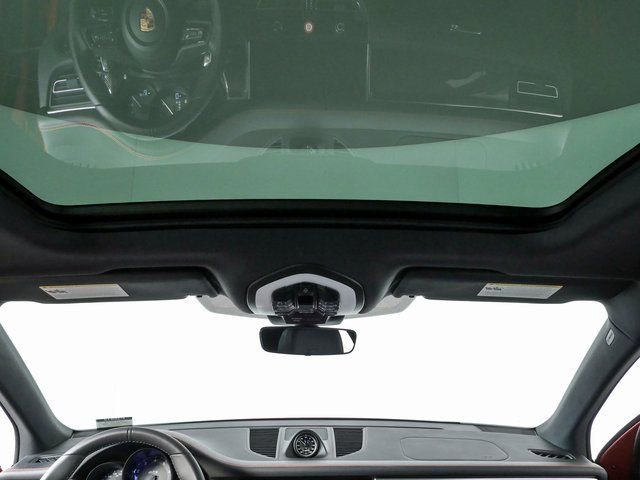 Certified 2022 Porsche Macan GTS w/ Premium Package Plus image 20