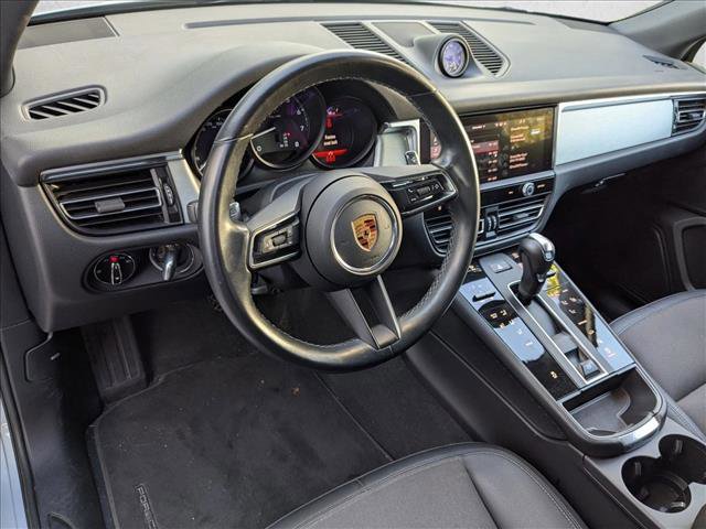 Used 2022 Porsche Macan image 10