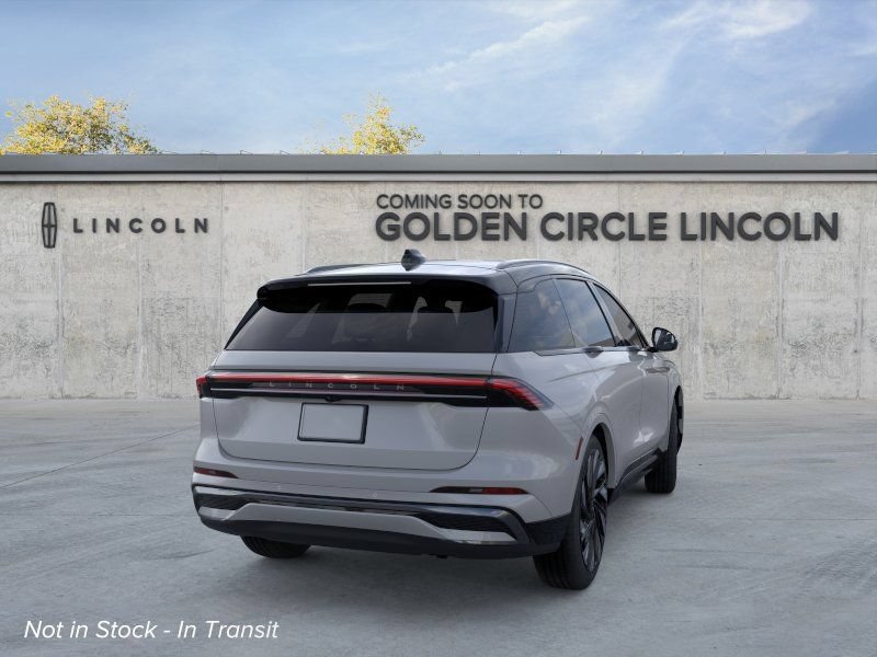New 2026 Lincoln Nautilus Reserve w/ Jet Appearance Package AWD/4WD image 8