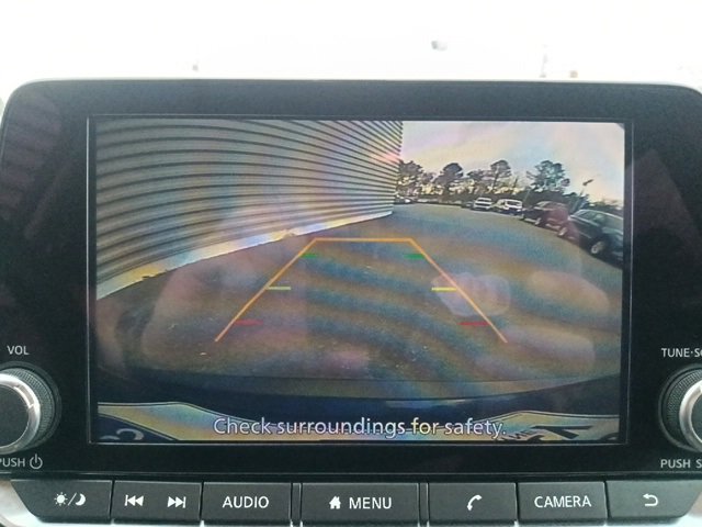 Used 2023 Nissan Rogue SV image 22