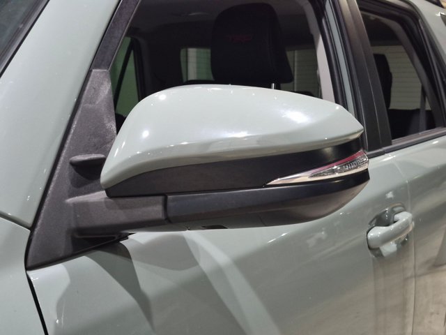 Used 2023 Toyota 4Runner TRD Off-Road Premium w/ Moonroof Package AWD/4WD image 11