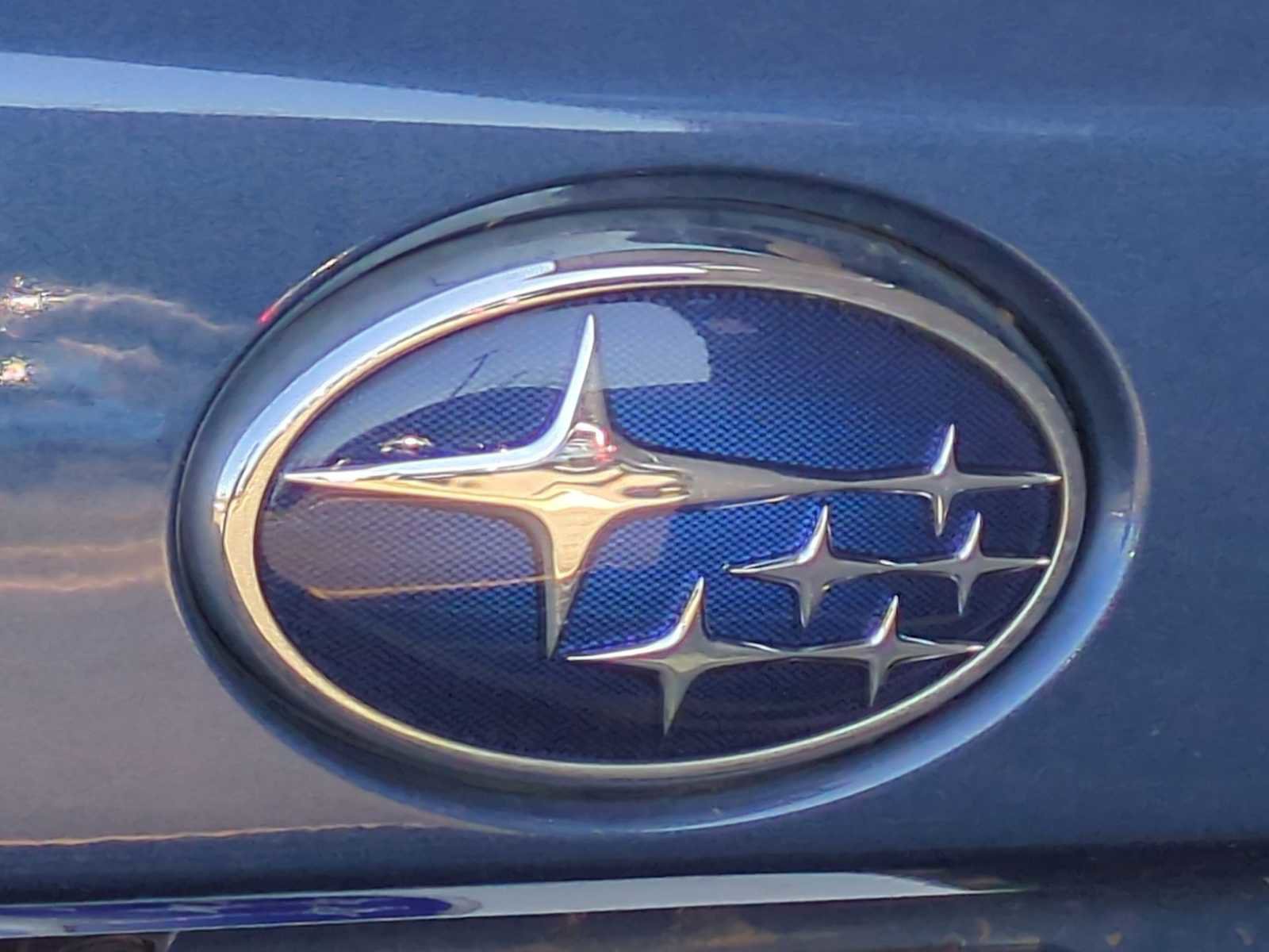 Used 2021 Subaru Outback Premium image 12