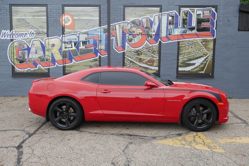 Used 2011 Chevrolet Camaro SS RWD image 31