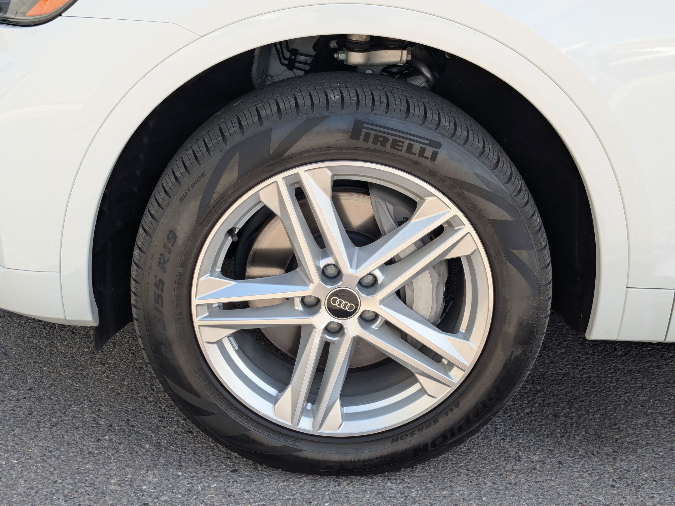 Certified 2024 Audi Q5 e Premium w/ Convenience Package AWD/4WD image 11