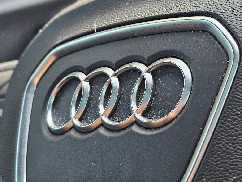 Used 2019 Audi SQ5 Premium Plus w/ Premium Plus Package AWD/4WD image 20